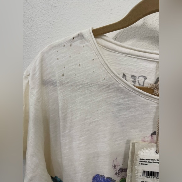 Magnolia Pearl Iris Tee - Picture 3 of 5